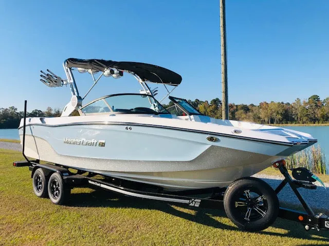 2023 MasterCraft XT24 *SALE SALE*