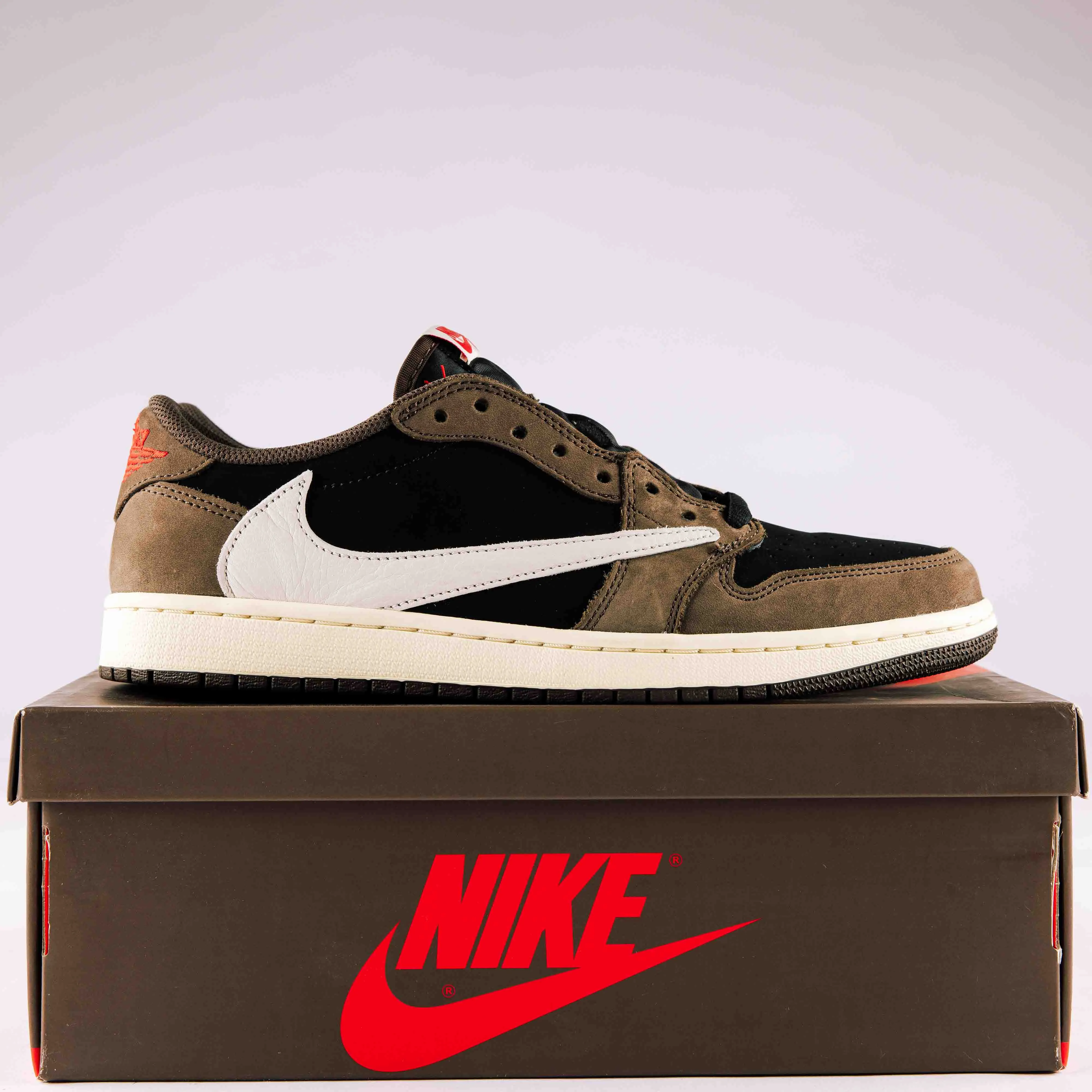 Jordan 1 Retro Low OG SP Travis Scott Mocha - Used - 0566