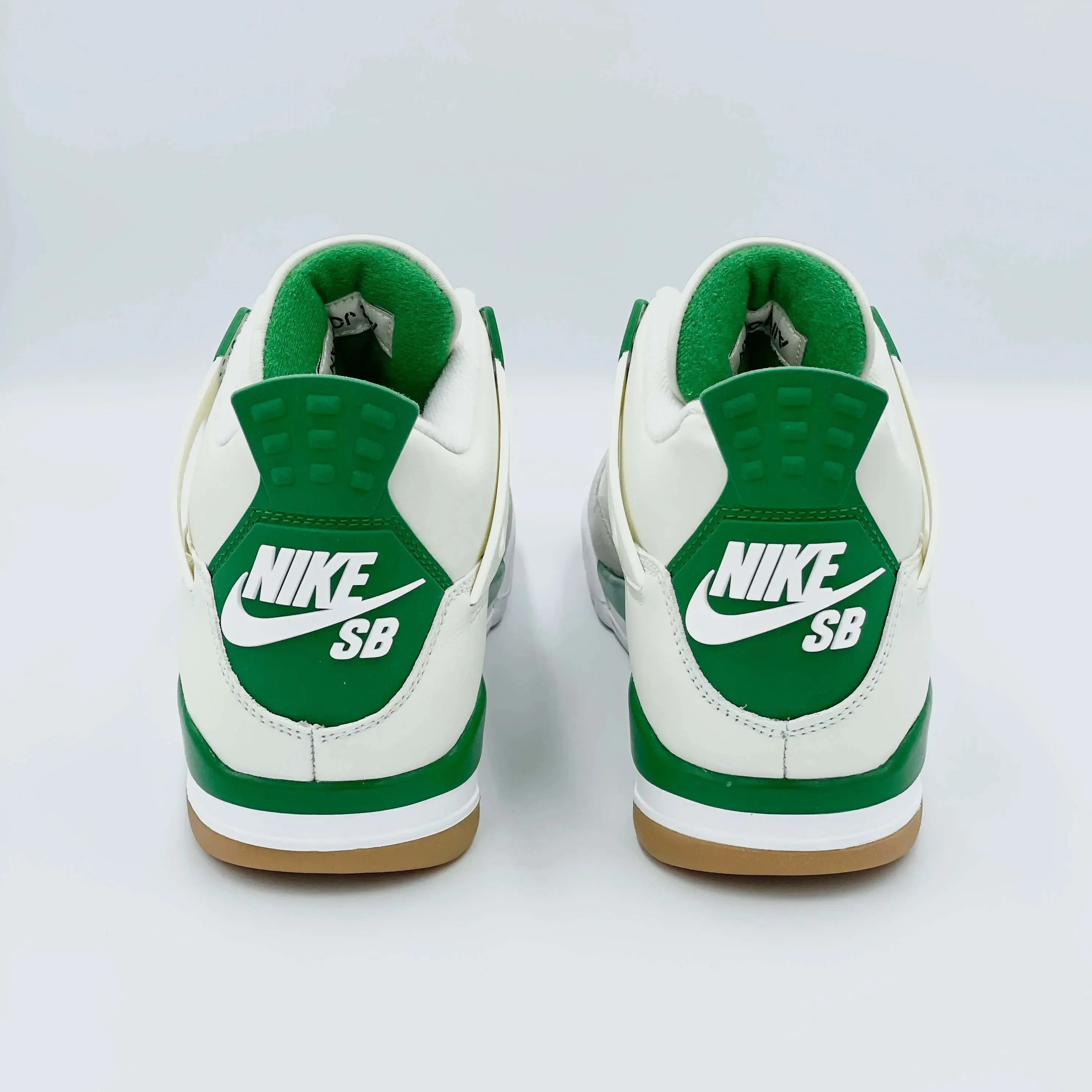 Jordan 4 Retro SB Pine Green