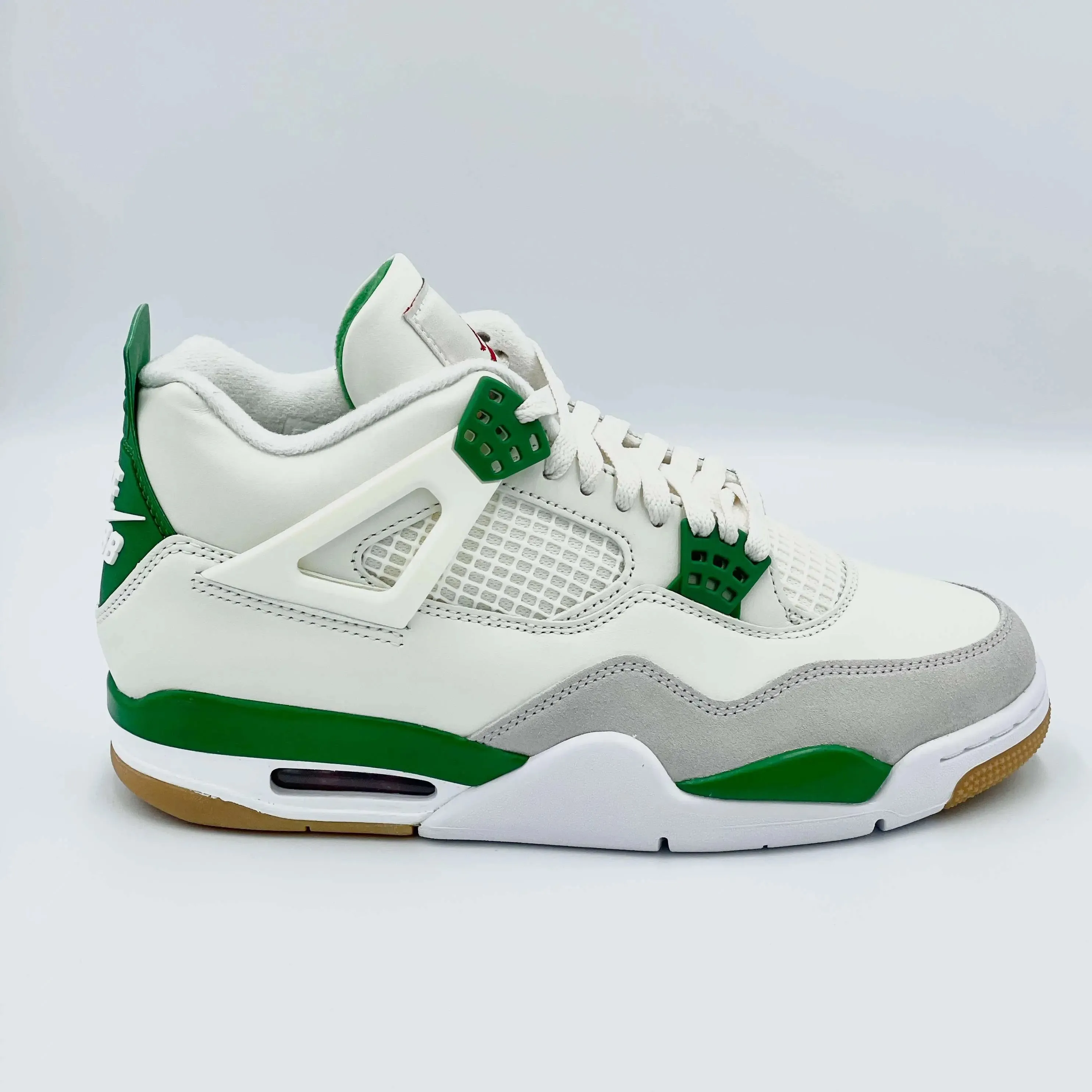 Jordan 4 Retro SB Pine Green