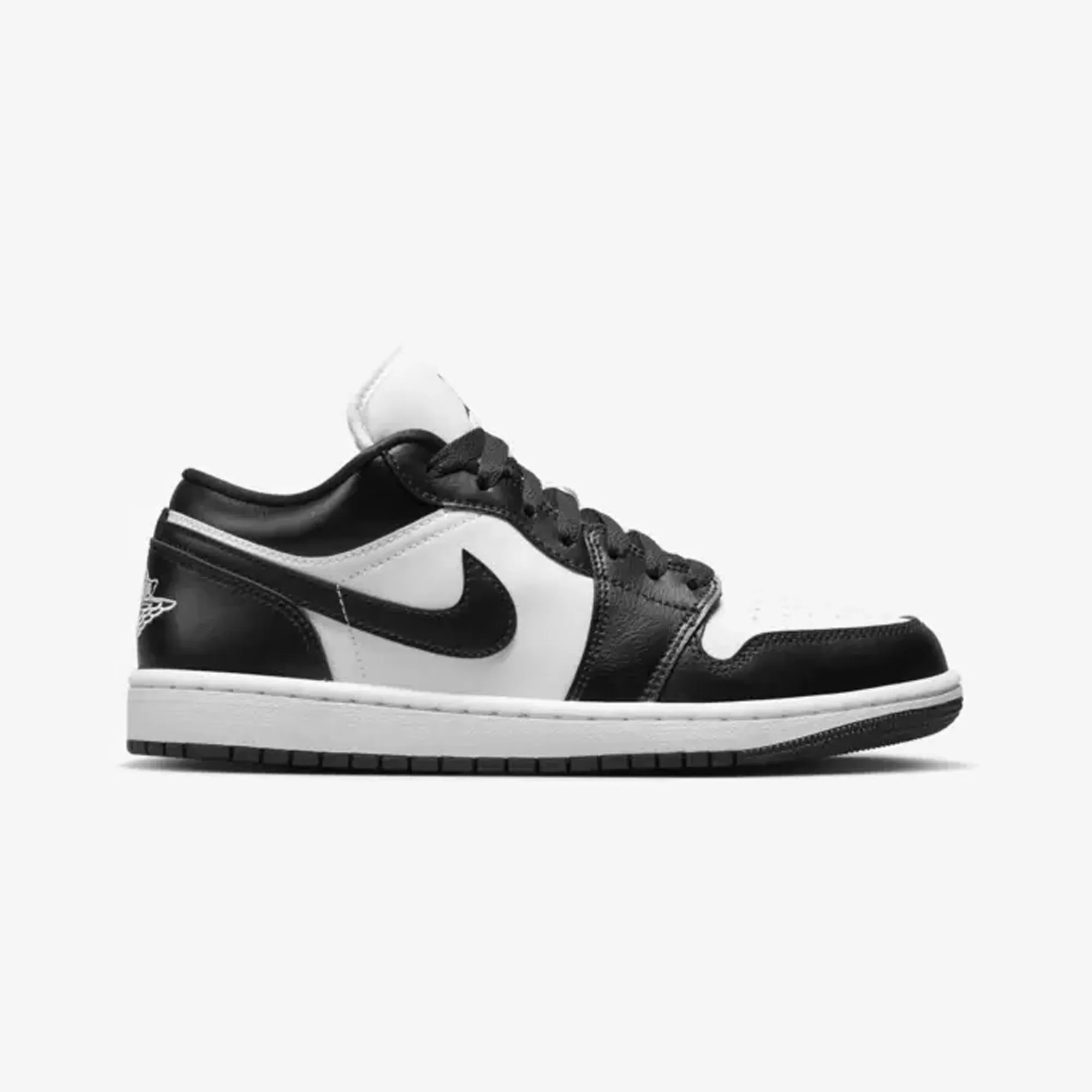 Jordan | WMN'S AIR JORDAN 1 LOW  { WHITE/BLACK