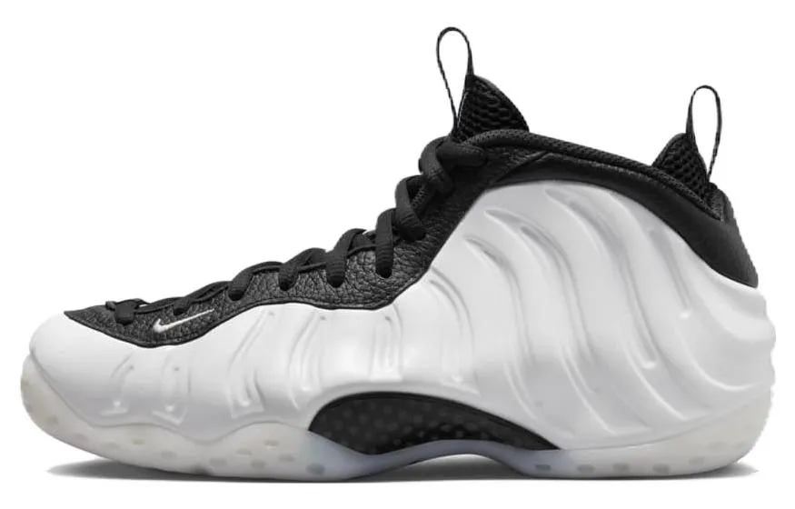 Nike Air Foamposite One "White and Black"