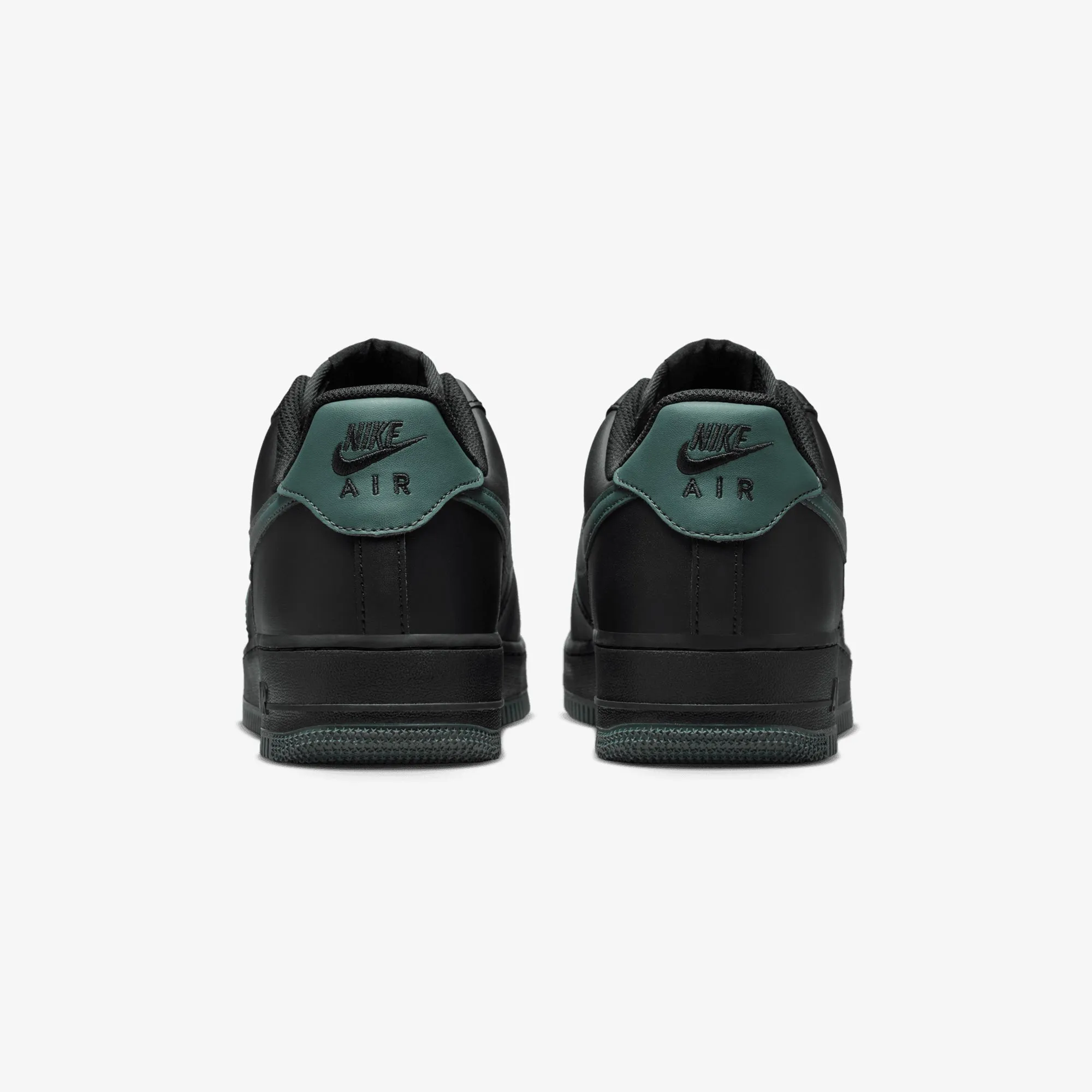 NIKE | AIR FORCE 1'07 { BLACK/VINTAGE GREEN