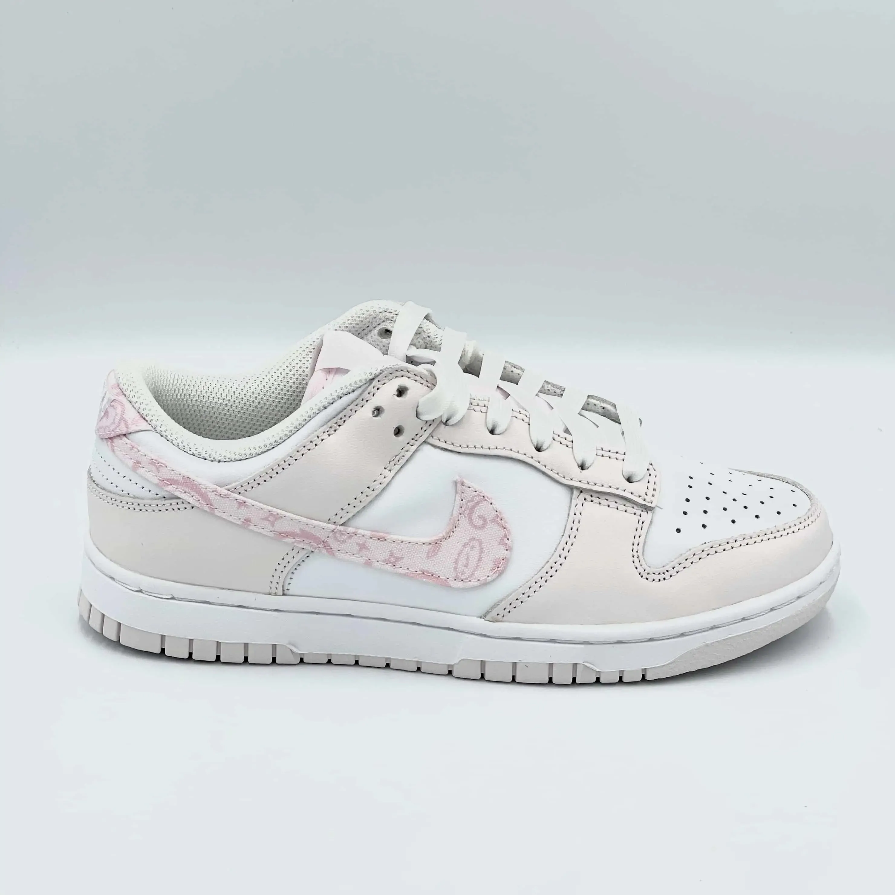 Nike Dunk Low Essential Paisley Pack Pink