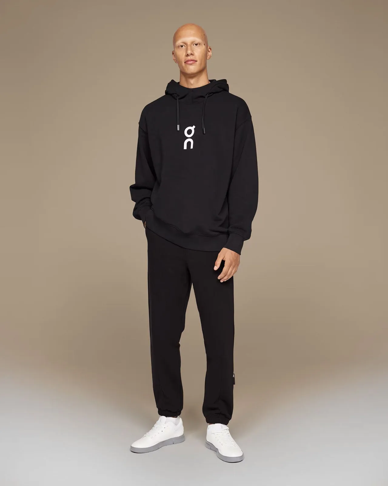 On Club Hoodie 1.0 M - Black