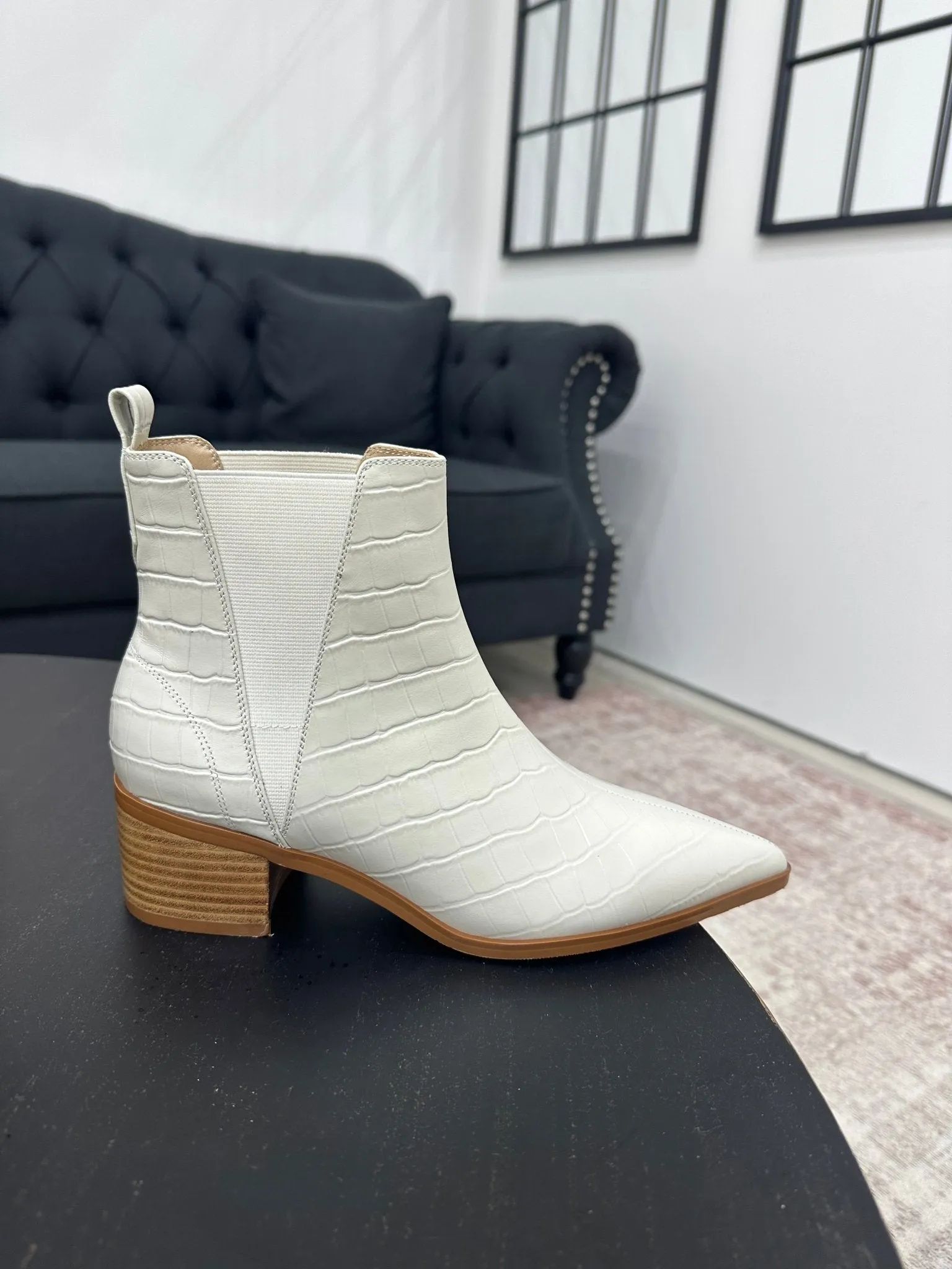 River Croco Leather Ankle Boot Cream